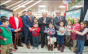 BİLGİ EVLERİ ÖĞRENCİLERİNİN BİRBİRİNDEN GÜZEL RESİMLERİ SERGİLENİYOR