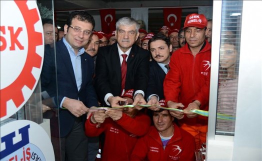 ?İŞÇİ VE EMEK EVİ? BEYLİKDÜZÜ´NDE TÜM EMEKÇİLERE KAPILARINI AÇTI