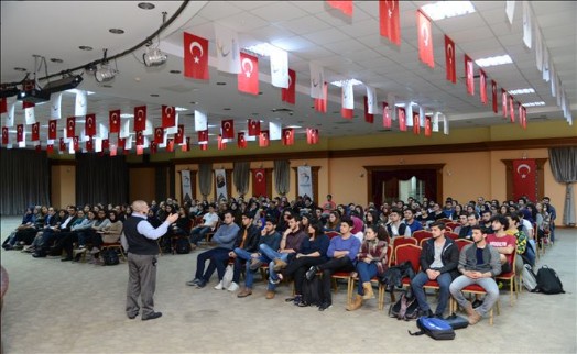 BEYLİKDÜZÜ´NDE ÖĞRENCİLER SINAVA HAZIR!