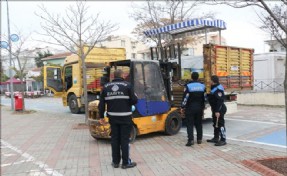 Büyükçekmece Belediyesi Zabıta Ekipleri Göz Açtırmıyor