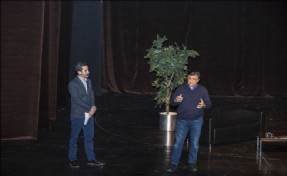 VURAL TÜRK FUTBOLUNU ELEŞTİRİ YAĞMURUNA TUTTU