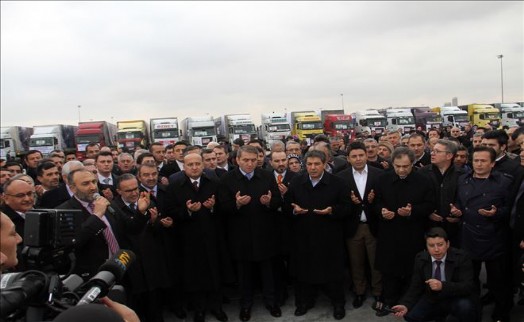 ESENYURT´TAN YARDIM TIRLARI YOLA ÇIKTI