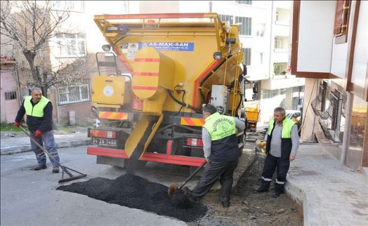 Gaziosmanpaşa Belediyesi Asfalt Sezonuna Hızlı Başladı