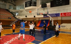 Şeker Hayat´ın Özel Çocukları Antrenmanlara Başladı