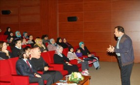 'Kadın Mutluysa Herkes Mutludur'