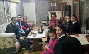 Büyükçekmece Halk Akademisi Eğitmenleri Ailelerle Buluşuyor