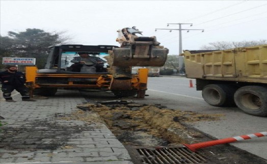 Çatalca Belediyesi İki Bölgede Mazgal Çalışması Yaptı