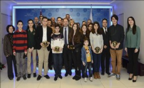Maltepe´de TEOG´da Dereceye Giren Öğrenciler Ödüllendirildi