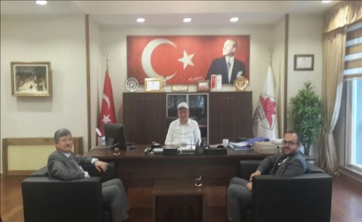 Yeşilay Haftası Nedeniyle Başkan Cem Kara´ya Ziyaret