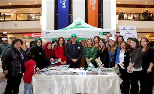 KÜÇÜKÇEKMECE´DE YEŞİLAY HAFTASI´NA ÖZEL ETKİNLİK