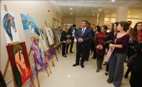 KÜÇÜKÇEKMECE´DE KADINLAR GÜNÜ KADINCA KUTLANDI