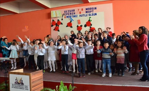 Başkan Akgün´den Makedonya´ya Eğitim Seferberliği