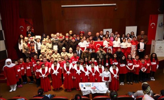 Bağcılar´da Akif´in Nesli Büyüklerinin Takdirini Topladı.