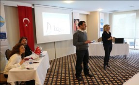 Başkan Akgün: 'Başarıya Giden Yol Eğitimden Geçer!'