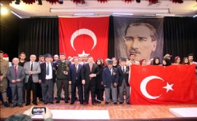 ESENYURT´TA 101´NCİ YILINDA ÇANAKKALE RUHU CANLANDI