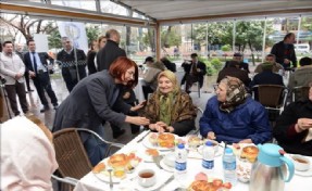 'Büyüklerimizi Saymak Üzere Ant İçen Bir Ulusun Evlatlarıyız'