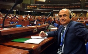 Başkan Akgün 16 Yıldır Türkiye´yi Temsil Ediyor