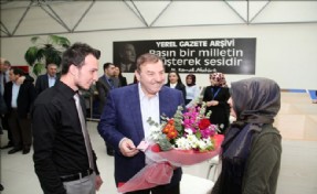 BAŞKAN KADIOĞLU´NDAN ÖĞRENCİLERE BÜYÜK JEST