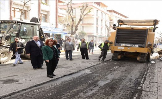 AVCILAR BELEDİYESİ ASFALT SEZONUNU ERKEN AÇTI