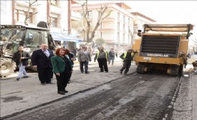 AVCILAR BELEDİYESİ ASFALT SEZONUNU ERKEN AÇTI
