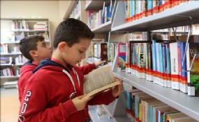 Büyükçekmeceli Öğrenciler Kütüphaneye Akın Etti