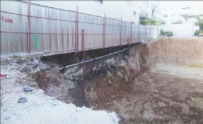 Maltepe´de Çökme Yaşanan Binaya İstinat Duvarı
