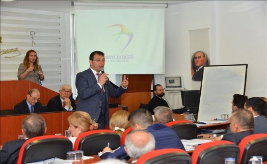 BEYLİKDÜZÜ BELEDİYESİ 2015 YILI FAALİYET RAPORU İLK KEZ MECLİSTE SUNULDU