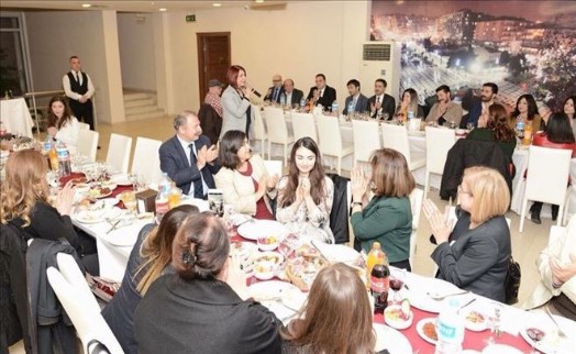 Başkan Toprak: 'Avukatlarımız Hukuk Sisteminin Ayrılmaz Bir Parçasıdır!'