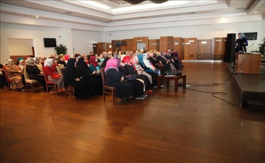UZMAN ÖZBURUN EVLİLİKTE MUTLULUĞUN FORMÜLÜNÜ VERDİ