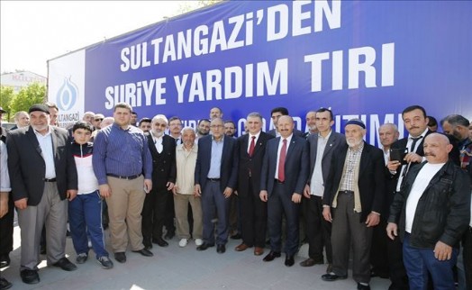 Sultangazi´den Suriyelilere Yardım TIR´ı