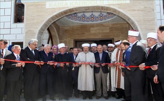 SINIR İLÇEDE YAPILAN CAMİİ İBADETE AÇILDI