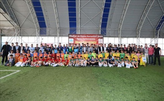 Sultangazi Okullar Arası Futbol Turnuvası´nda Ödüller Sahiplerini Buldu