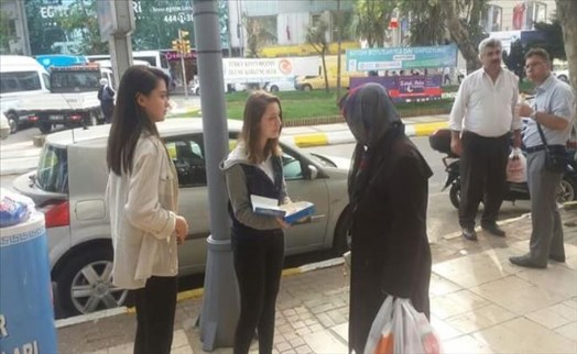 ÜSKÜDAR ÜLKÜ OCAKLARI KUTLU DOĞUM HAFTASI´NI UNUTMADI
