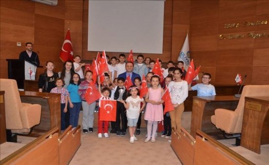 SİLİVRİ BELEDİYESİ ÇOCUK MECLİSİ KURULDU
