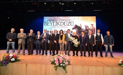 BEYLİKDÜZÜ´NÜN TARİHİNE IŞIK TUTAN BELGESEL İLK KEZ GÖSTERİLDİ