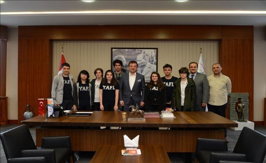 BEYLİKDÜZÜ´NÜN YETENEKLİ ÇOCUKLARI AMERİKA´DA KENDİLERİNİ TANITTI