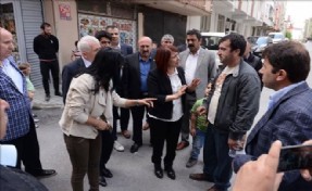 YANGIN MAĞDURU AİLELERE BELEDİYE DESTEĞİ