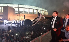 ŞAMPİYONLUK 3´LÜSÜ BAŞKAN HAZİNEDAR´DAN!