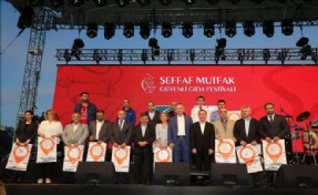 ÇEKMEKÖY´DEKİ GÜVENLİ GIDA FESTİVALİ HEM EĞLENDİRDİ HEM DE GÜVENLİ VE SAĞLIKLI BESLENMEYİ ÖĞRETTİ