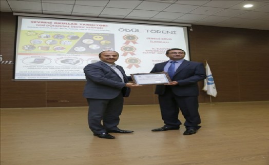 Sultangazu Belediyesi´nden Çevreci Okullara Ödül