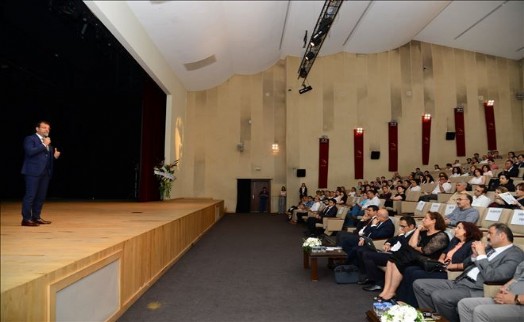 BEYLİKDÜZÜ BELEDİYESİ I. İNSAN KAYNAKLARI KONFERANSI SEKTÖRE IŞIK TUTTU