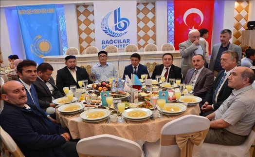 Bağcılar´dan Kazakistan´a Gönül Sofrası