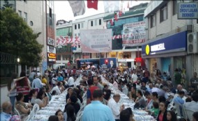 Çekmeköy CHP´nin Düzenlediği Sokak İftarından ?Birlik? Mesajı