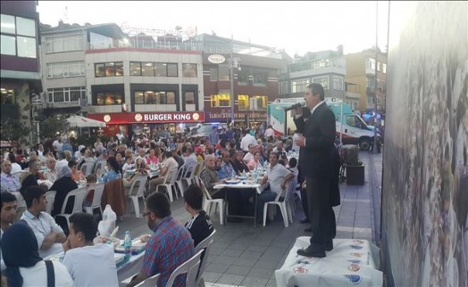 SARIYER AK PARTİ İBB´NIN İFTARINA EV SAHİPLİĞİ YAPTI