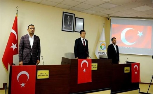 TUZLA´DA MECLİS OLAĞANÜSTÜ TOPLANDI!