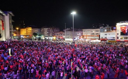 Tüm Partililer 15 Temmuz Meydanı´nda