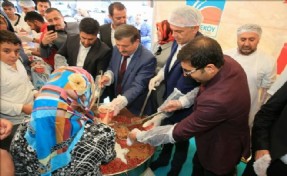 ÇEKMEKÖY´DE AŞURE BEREKETİ