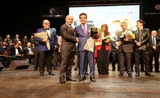 Altın Köprü Türk Sanat Müziği Beste Yarışması Finali Nefesleri Kesti