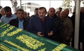 AKDEMİR´LERİN ACILI GÜNLERİNDE DOSTLARI YALNIZ BIRAKMADI