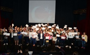BİR LİSAN BİR İNSAN